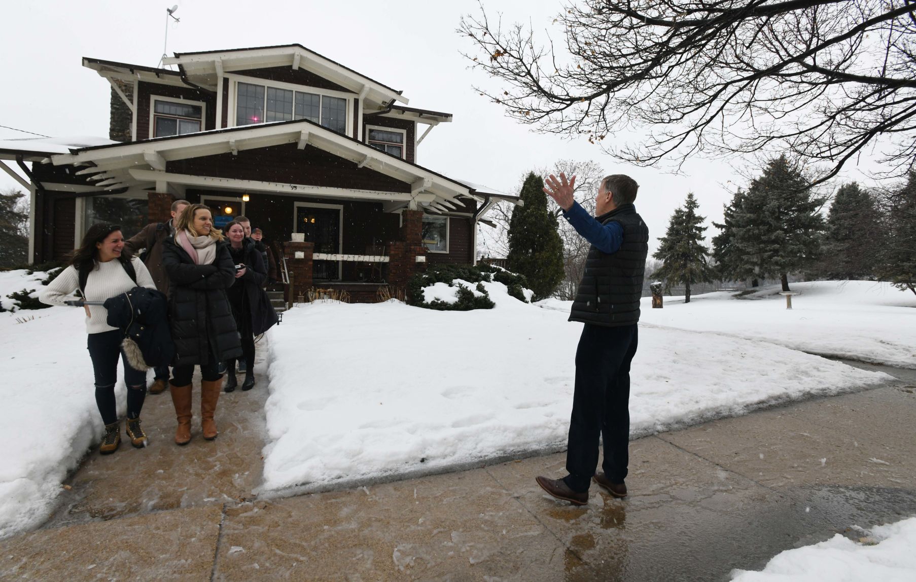 Hickenlooper Stumps in Iowa